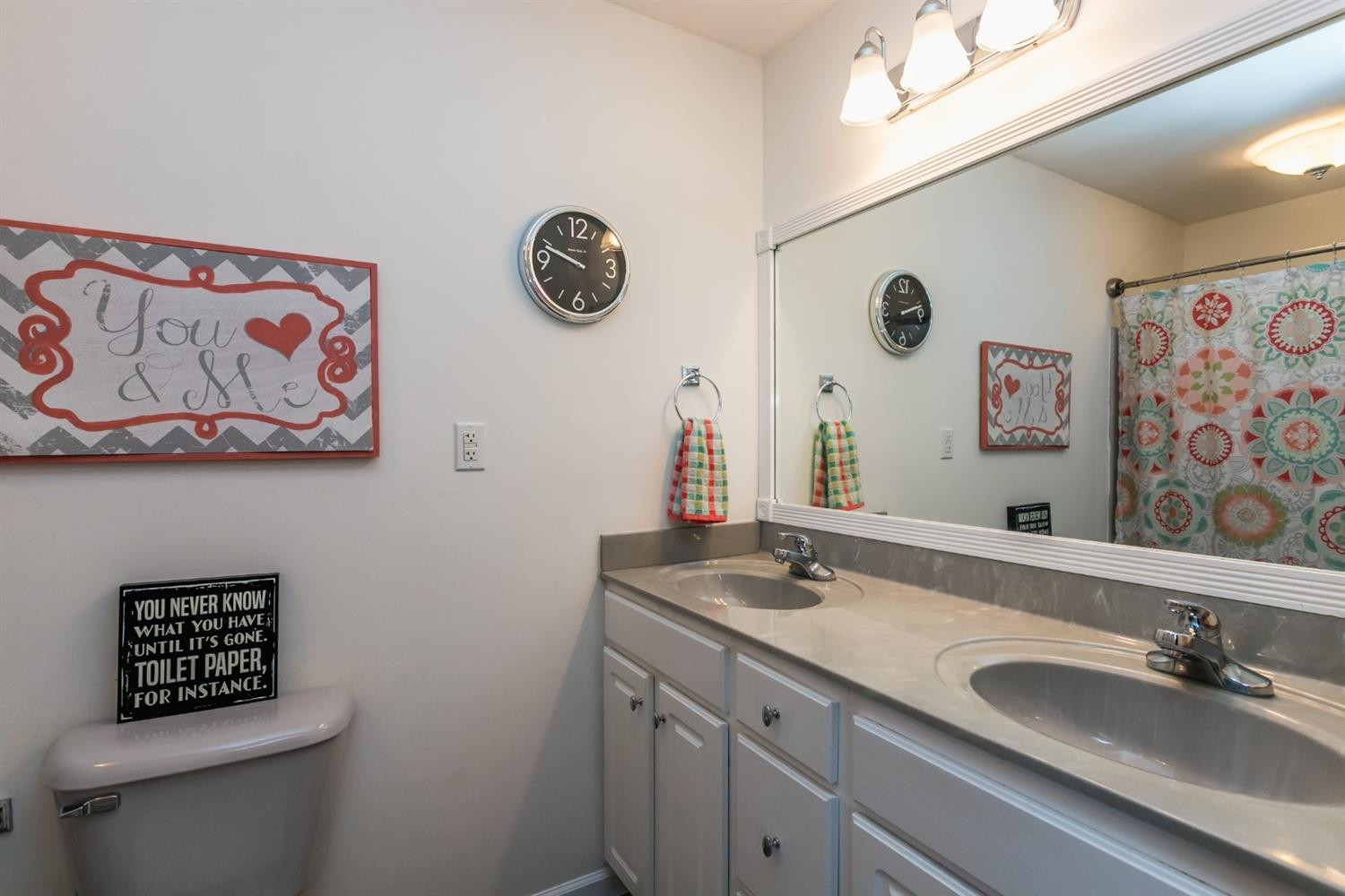 3556 Schollsville Road Winchester, KY 40391 - Photo 23 of 66 Master Bathroom