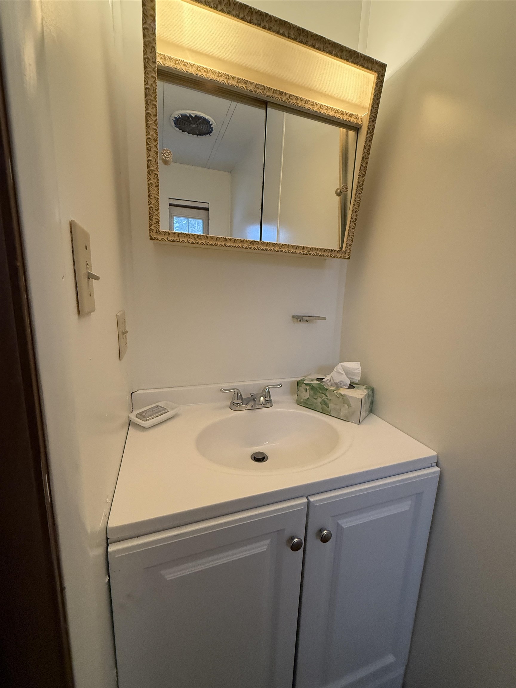 1013 Camelot Drive Exeter, NH 03833 - Photo 15 of 29