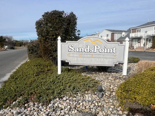 $3,800 | 25 Meadow Avenue, Unit 72, Monmouth Beach, NJ 07750