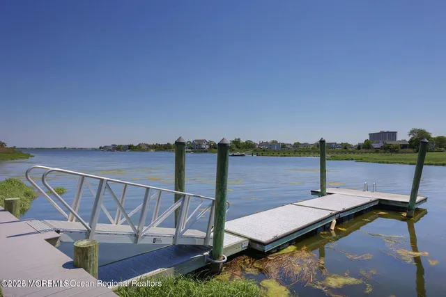 $3,800 | 25 Meadow Avenue, Unit 72, Monmouth Beach, NJ 07750