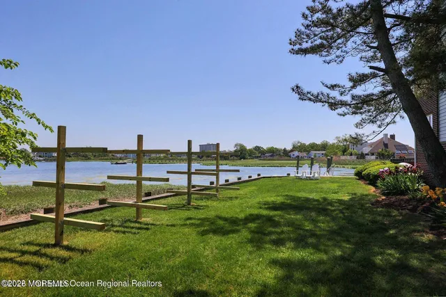 $3,800 | 25 Meadow Avenue, Unit 72, Monmouth Beach, NJ 07750