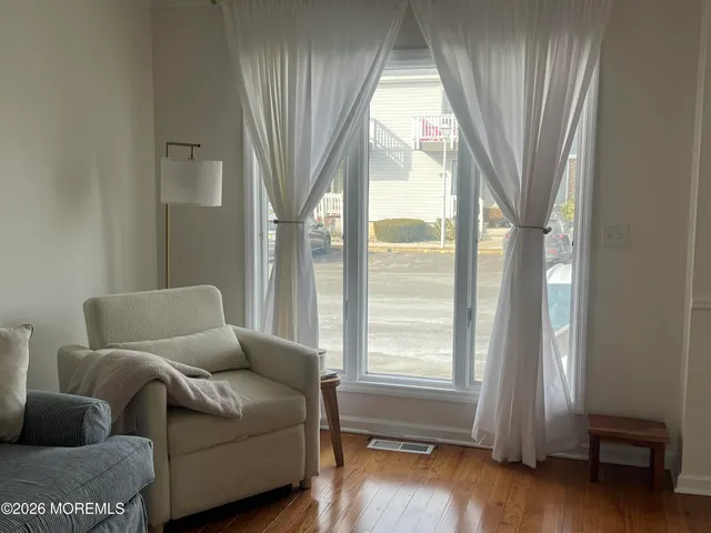 $3,800 | 25 Meadow Avenue, Unit 72, Monmouth Beach, NJ 07750