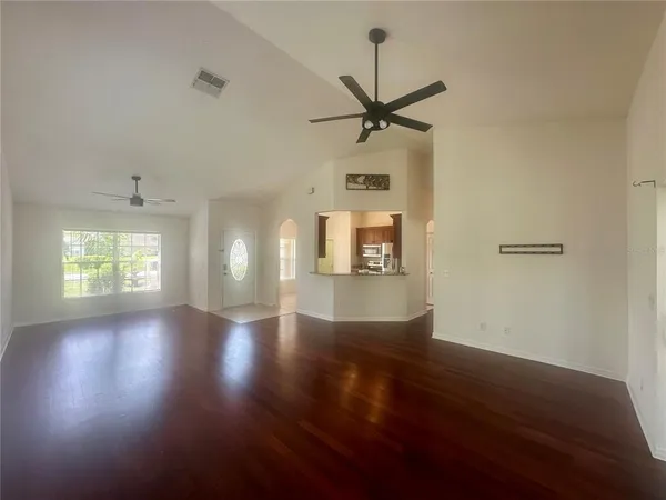 $2,700 | 6144 Bobby Jones Court, Palmetto, FL 34221