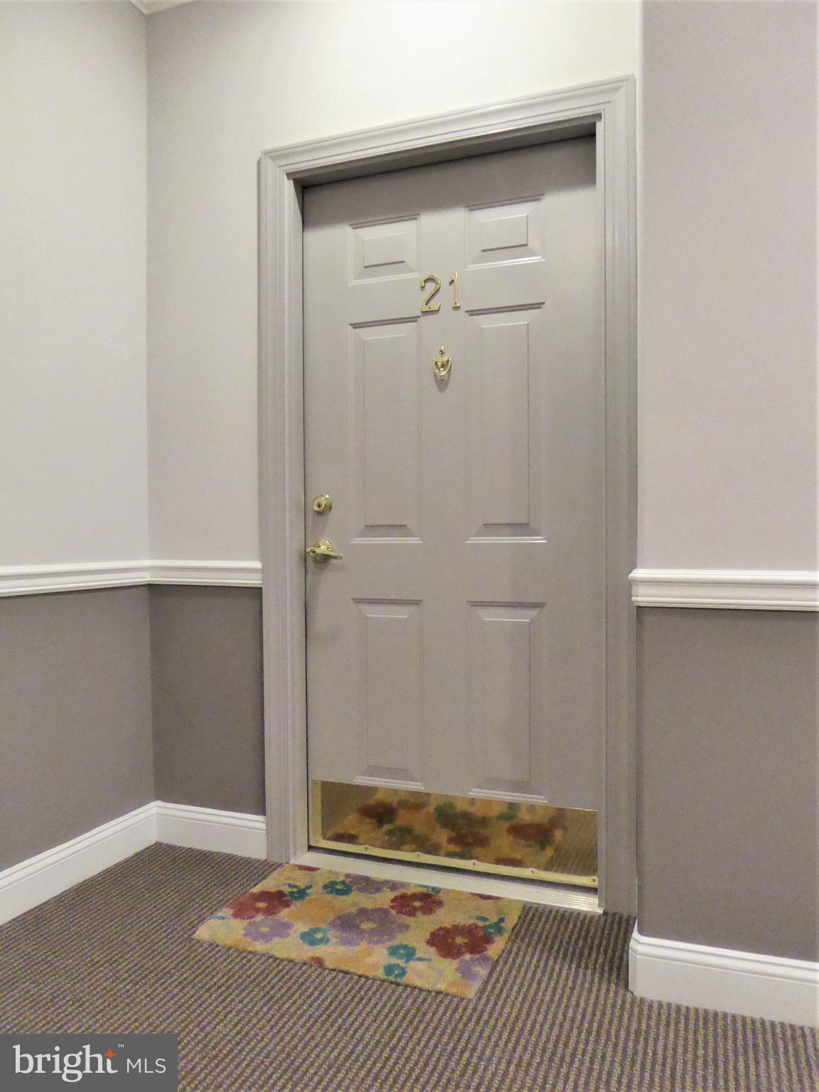 21 Kyle Way Ewing, NJ 08628 - Photo 3 of 22 Welcome!