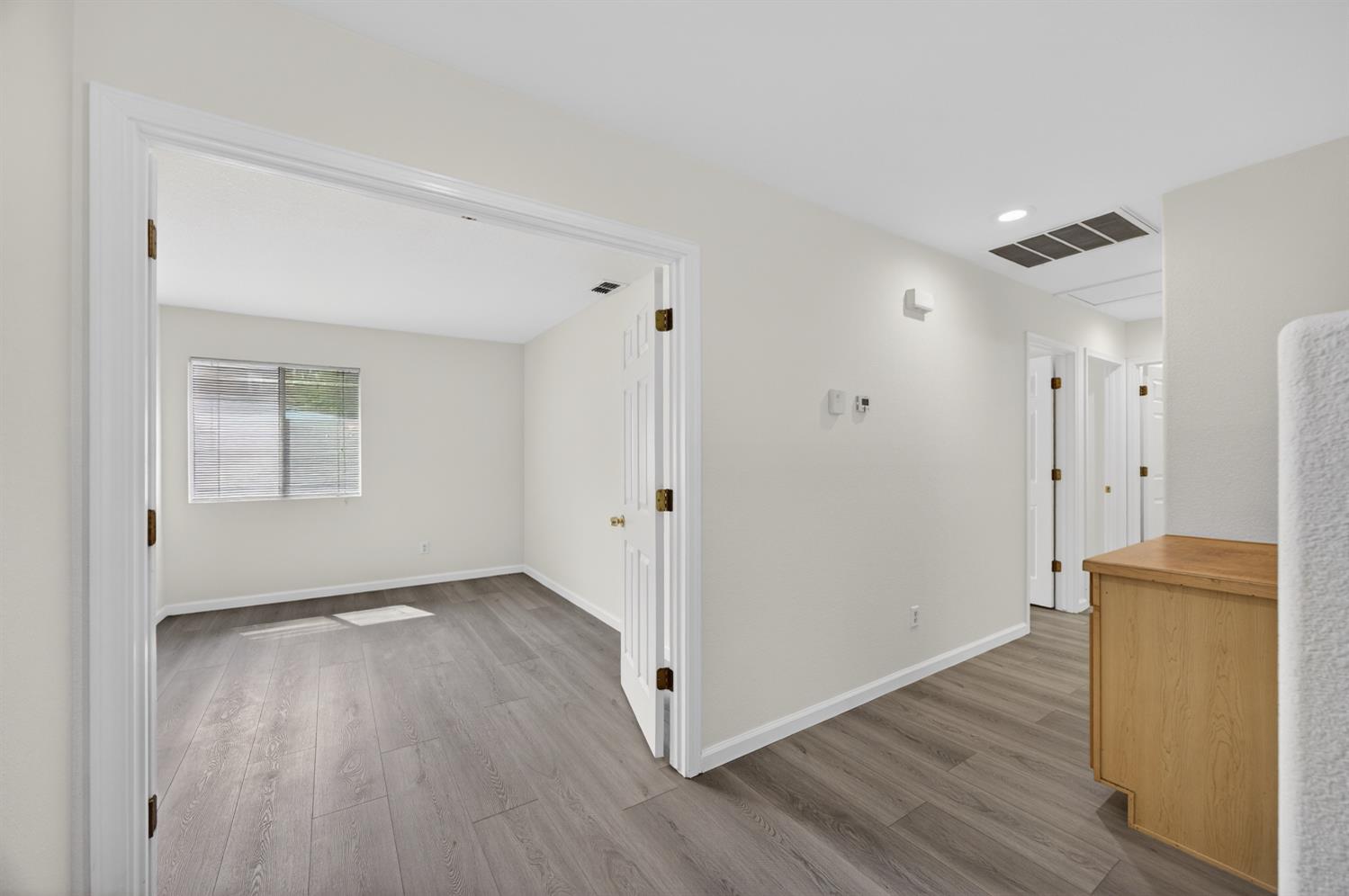 3364 Calla Lily Way Sacramento, CA 95833 - Photo 16 of 28