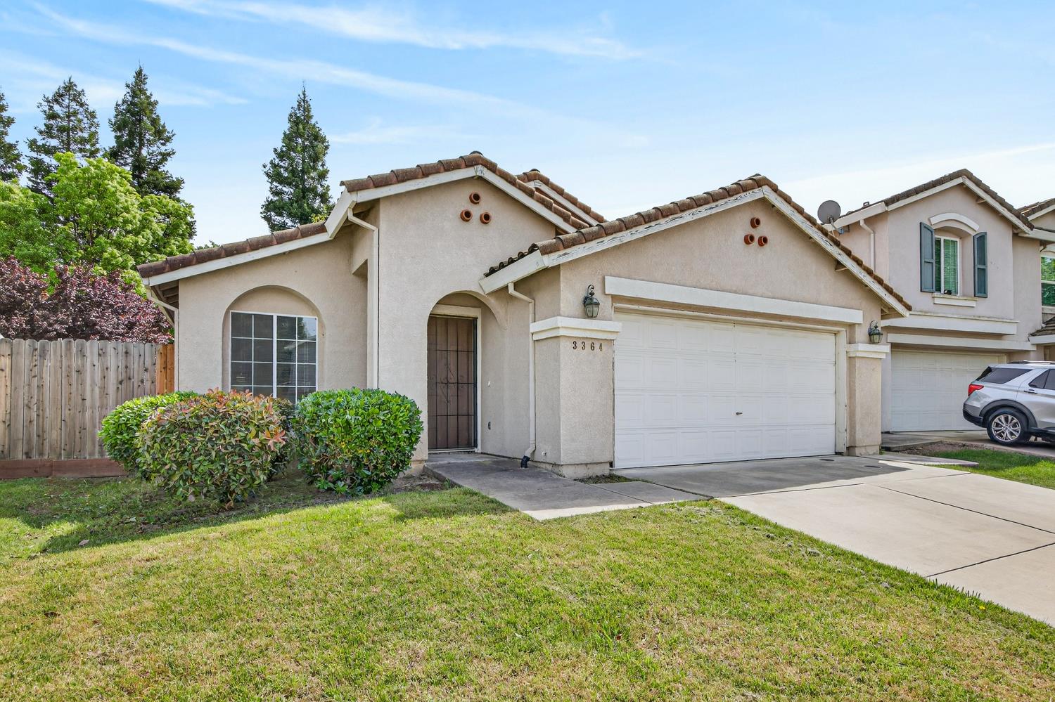 3364 Calla Lily Way Sacramento, CA 95833 - Photo 2 of 28