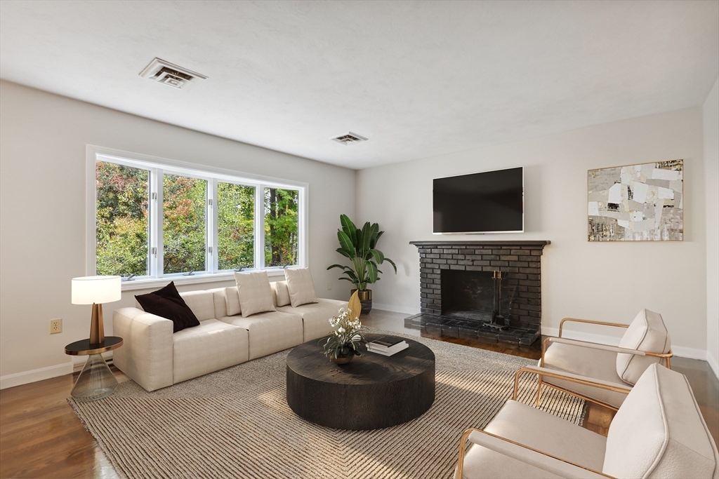 480 Main Street Hanover, MA 02339 - Photo 5 of 12 Gallery Image 5