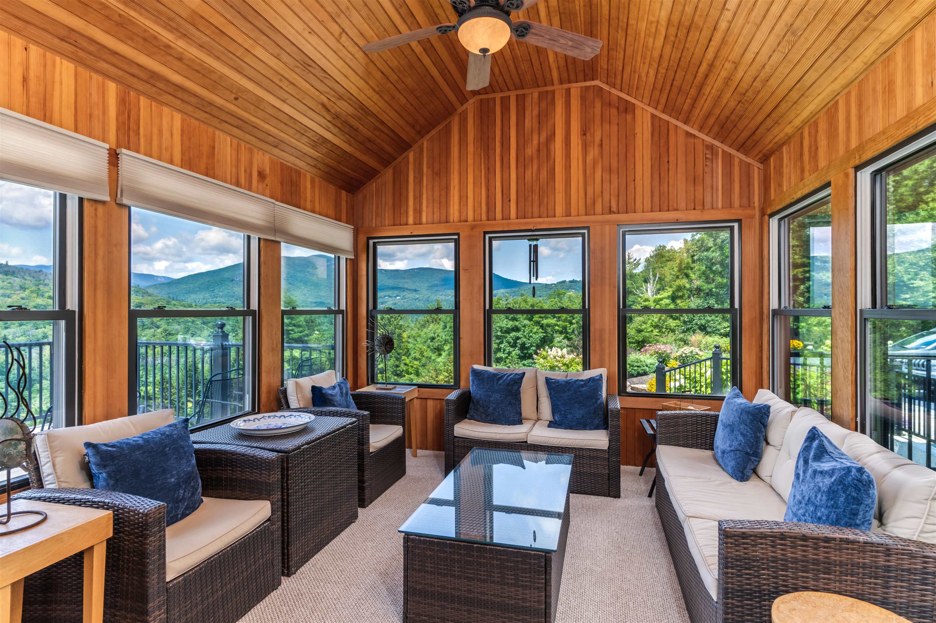86 Highland Road Bartlett, NH 03860 - Photo 4 of 60