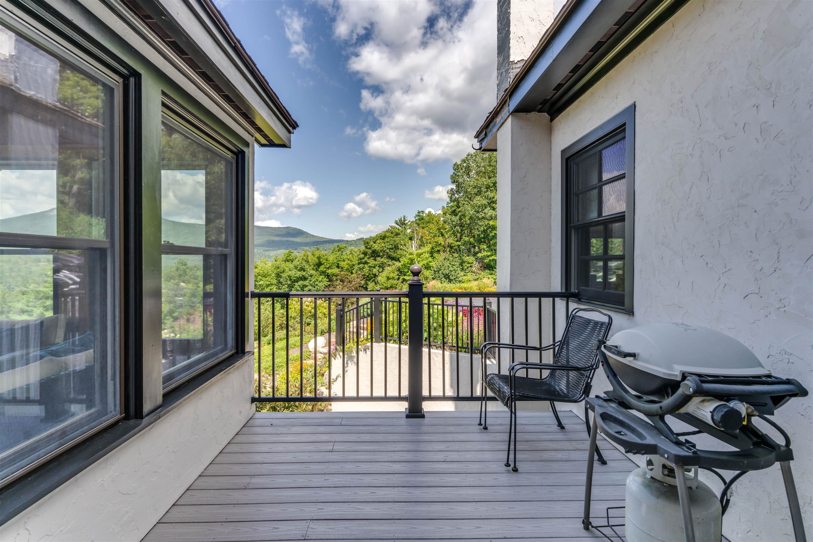 86 Highland Road Bartlett, NH 03860 - Photo 5 of 60