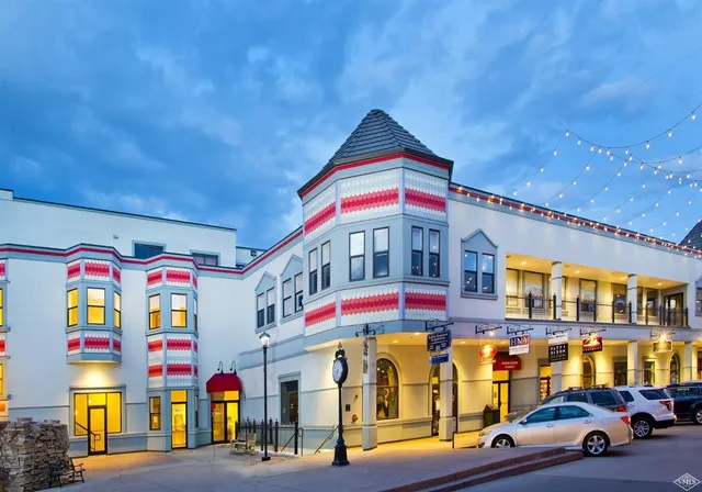 $610,500 | 137 Main Street, Unit O201, Edwards, CO 81632