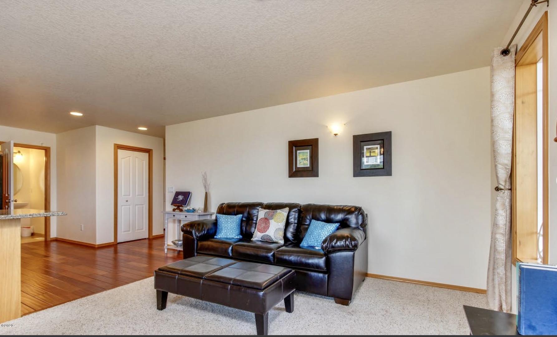 5777 Logan Road Lincoln City, OR 97367 - Photo 10 of 30 Living Room Main Level