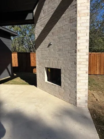 $2,000 | 104 Francis Street, Hillsboro, TX 76645