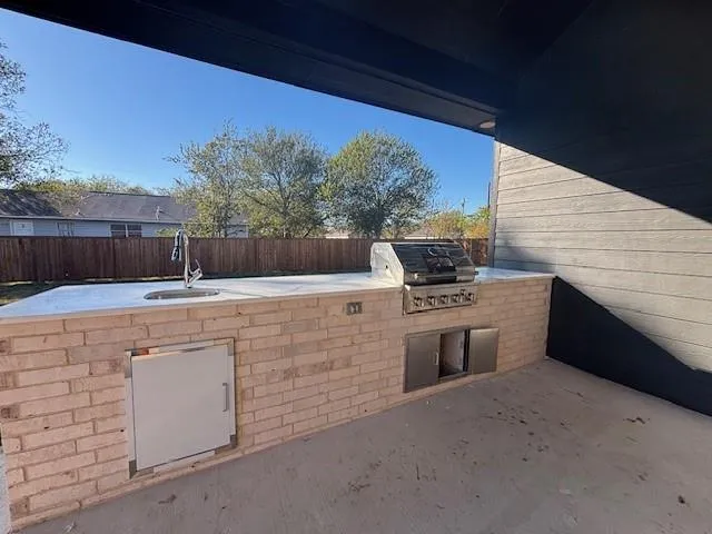 $2,000 | 104 Francis Street, Hillsboro, TX 76645