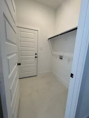 $2,000 | 104 Francis Street, Hillsboro, TX 76645