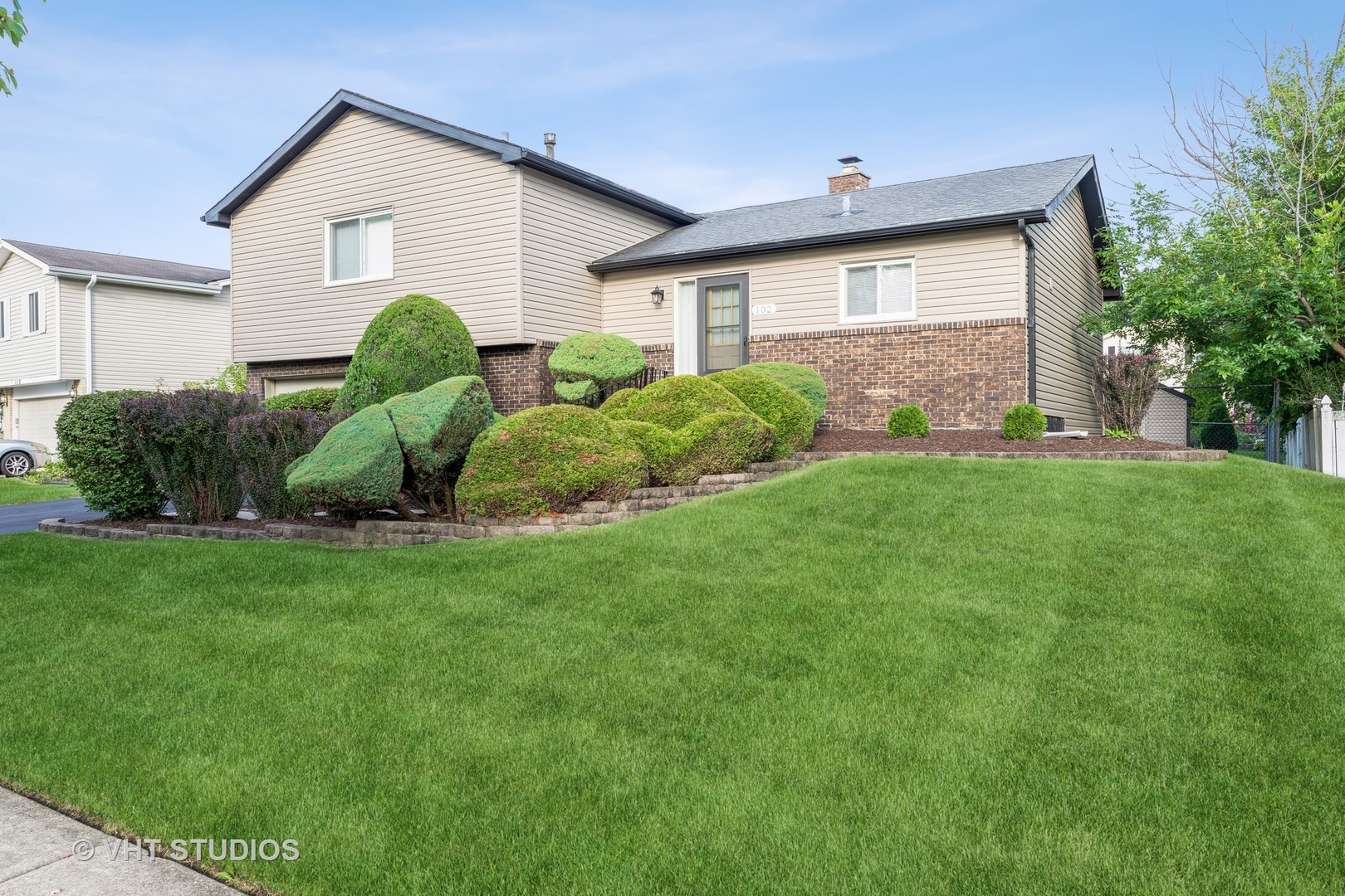 102 Cloverleaf Road Matteson, IL 60443 - Photo 2 of 16