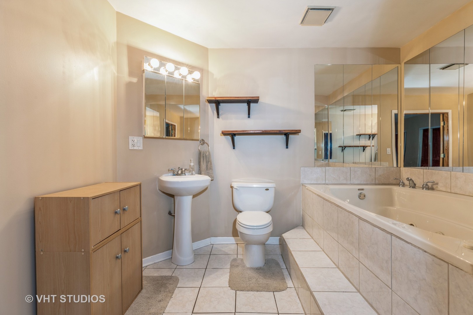 102 Cloverleaf Road Matteson, IL 60443 - Photo 12 of 16
