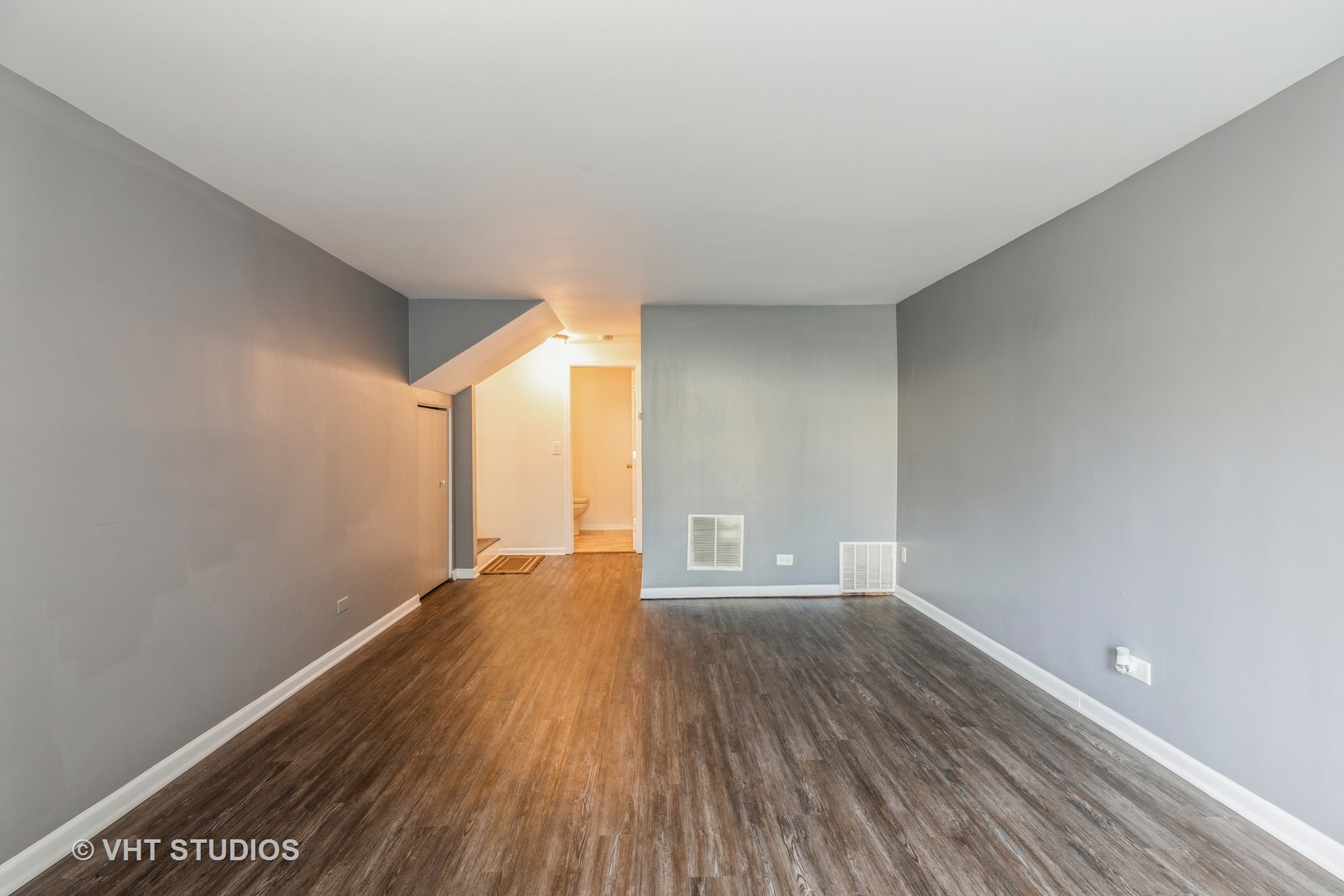 102 Cloverleaf Road Matteson, IL 60443 - Photo 9 of 16