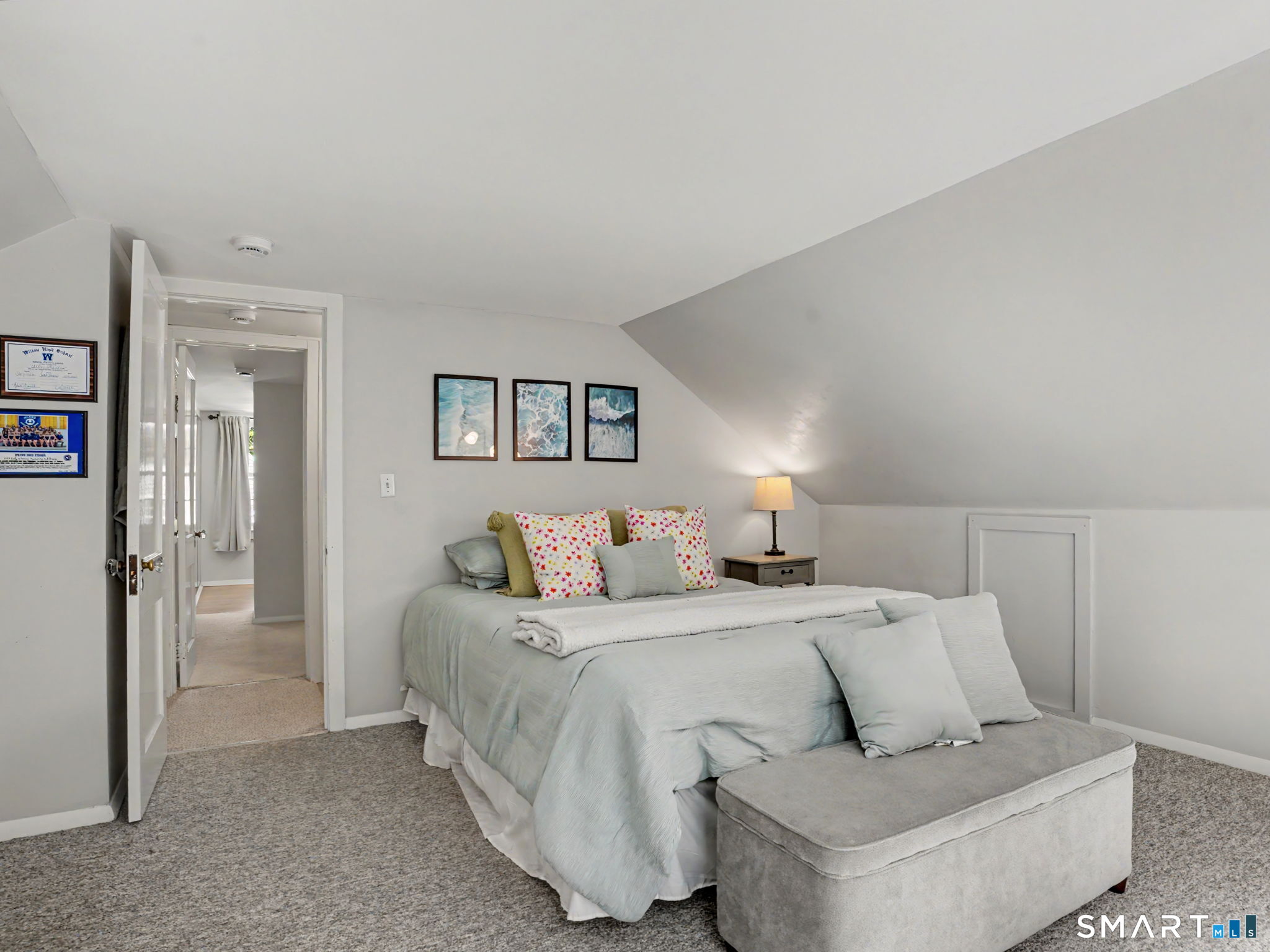 18 Deerfield Road Wilton, CT 06897 - Photo 20 of 40 Bedroom 1, with study nook and walk in closet.