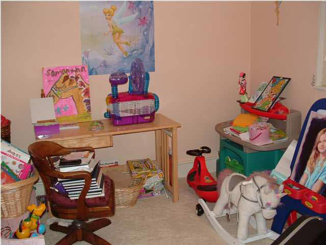 4055 Roxbury Road Jackson, MS 39211 - Photo 13 of 14 THIRD bedroom or a playroom.