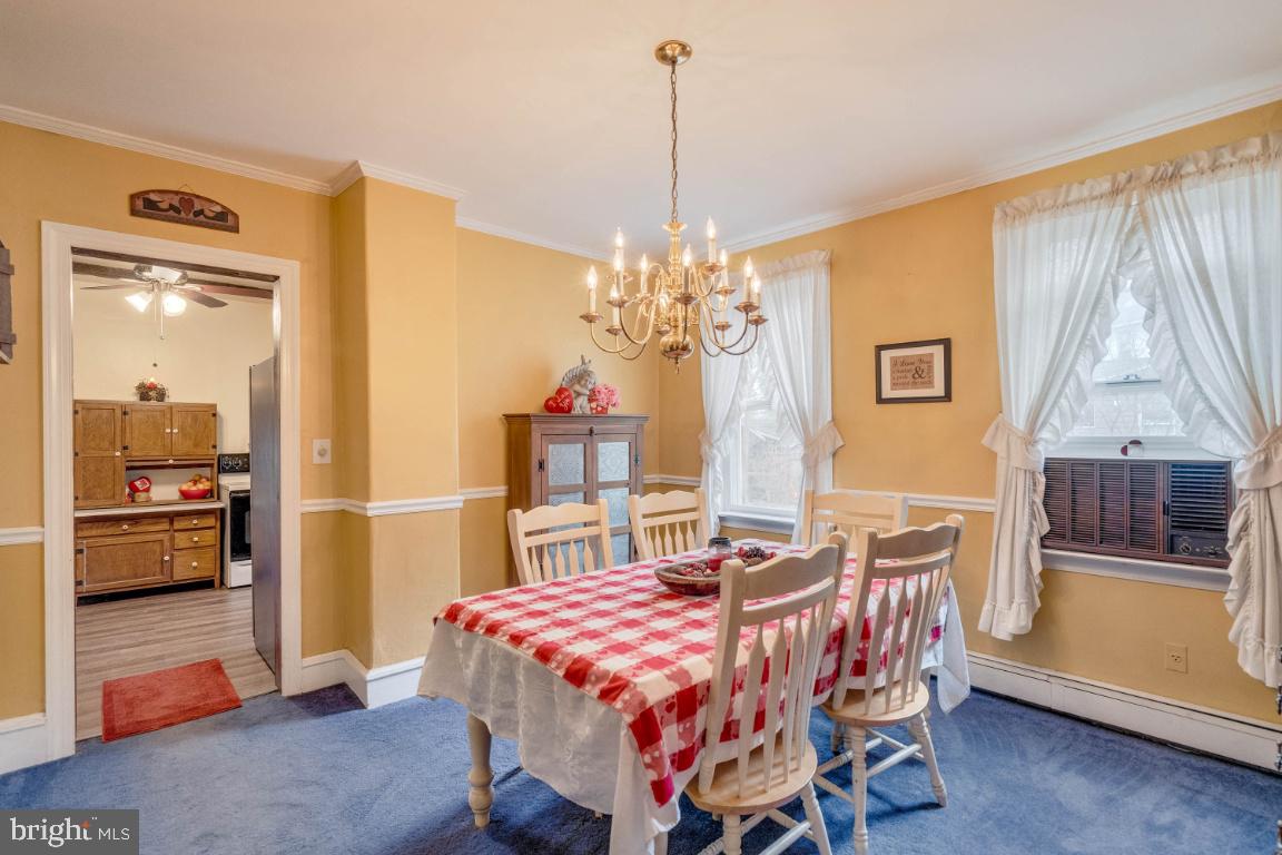 33 Linden Avenue Rutledge, PA 19070 - Photo 13 of 36 Formal Dining Room