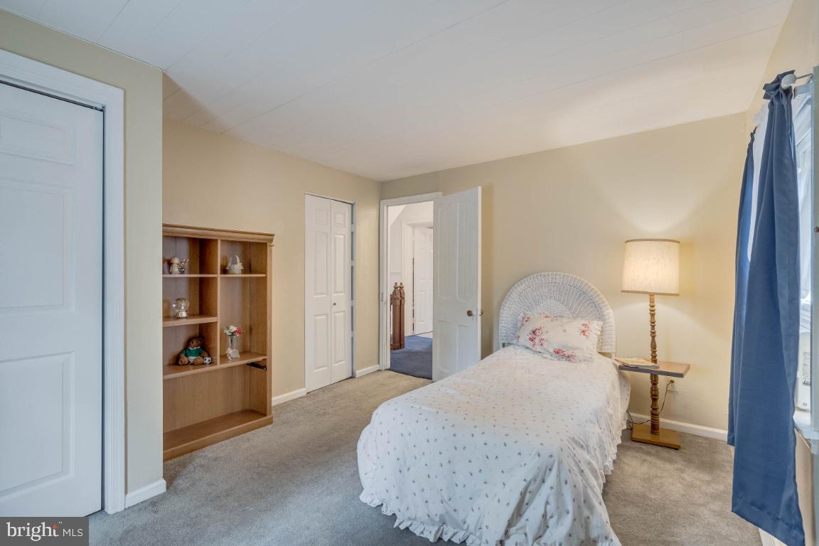 33 Linden Avenue Rutledge, PA 19070 - Photo 24 of 36 Bedroom Two on 2nd Floor