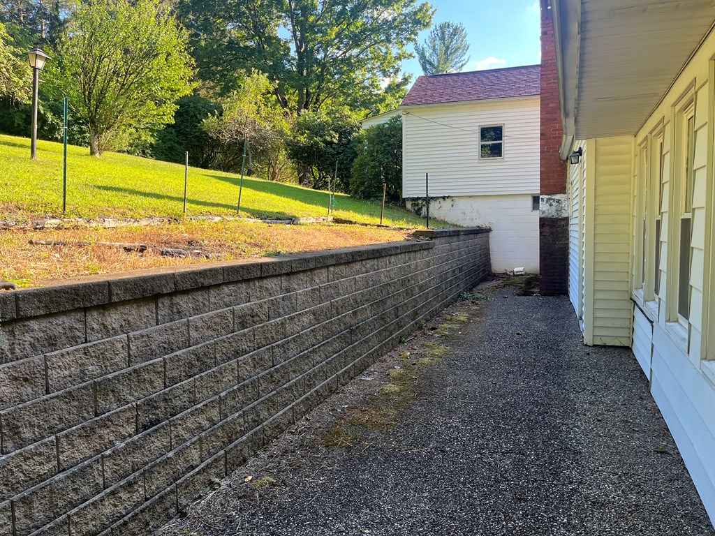 164 Nagel Road Oil City, PA 16301 - Photo 7 of 37 a view of a backyard with a garden