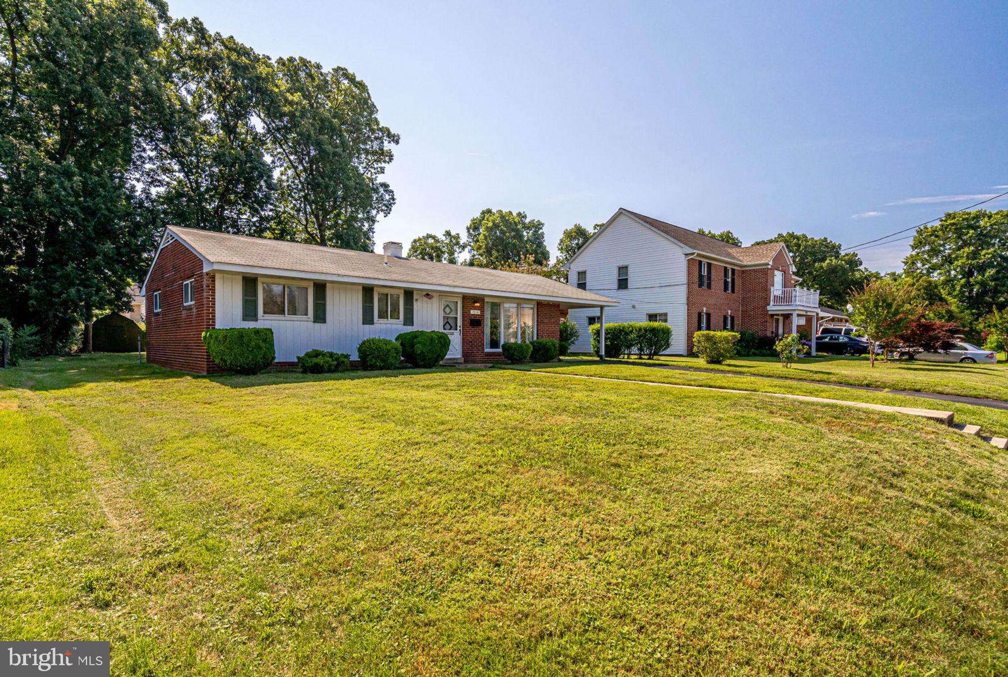 7215 Loisdale Road Springfield, VA 22150 - Photo 2 of 29