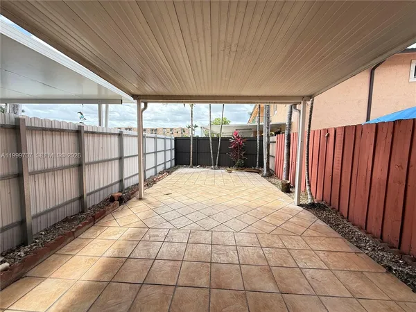 $2,400 | 8428 Northwest 103rd Street, Unit 104C, Hialeah Gardens, FL 33016