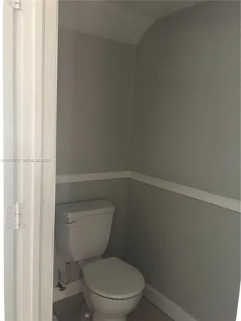 $2,500 | 8428 Northwest 103rd Street, Unit 104C, Hialeah Gardens, FL 33016