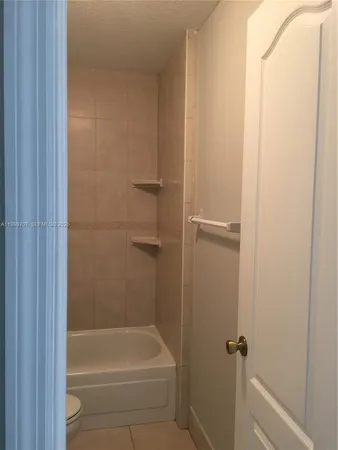 $2,500 | 8428 Northwest 103rd Street, Unit 104C, Hialeah Gardens, FL 33016