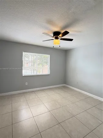 $2,400 | 8428 Northwest 103rd Street, Unit 104C, Hialeah Gardens, FL 33016