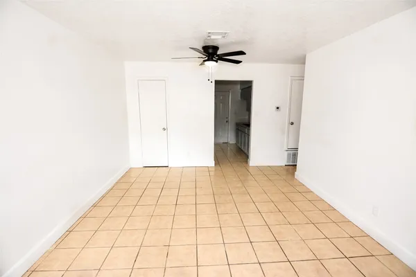 $1,200 | 7891 Gallahad Street, Houston, TX 77078