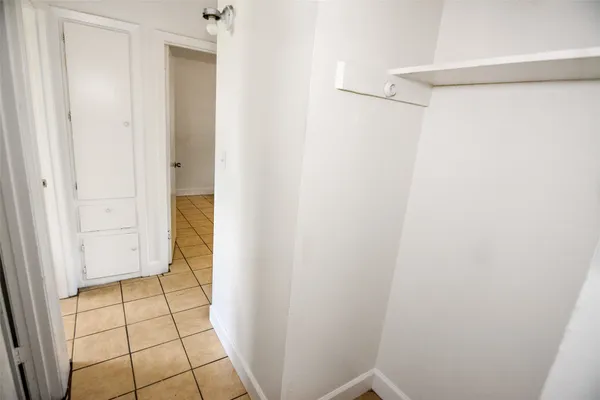 $1,200 | 7891 Gallahad Street, Houston, TX 77078