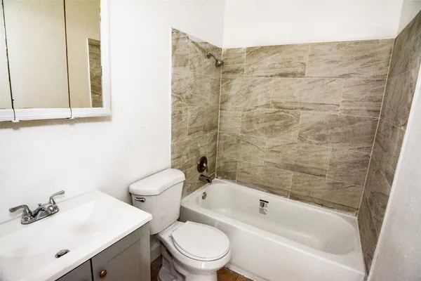 $1,200 | 7891 Gallahad Street, Houston, TX 77078