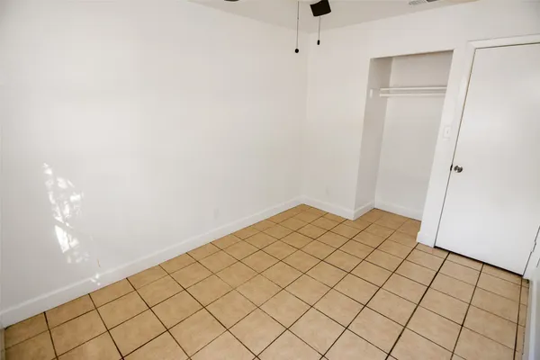 $1,200 | 7891 Gallahad Street, Houston, TX 77078