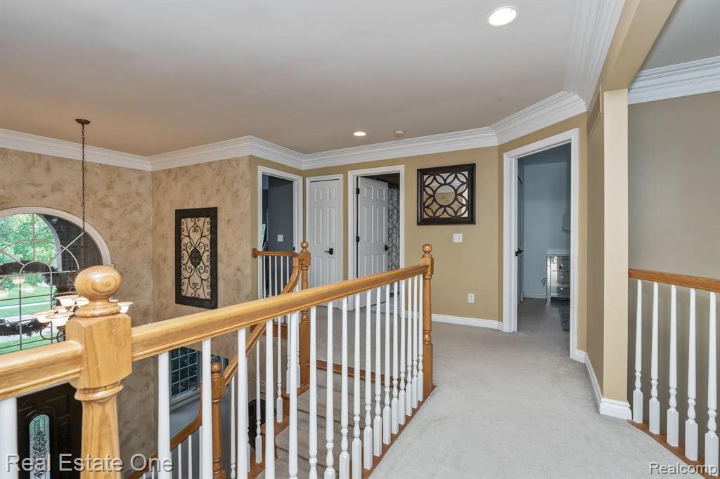1345 Ross Lane Rochester, MI 48306 - Photo 22 of 61