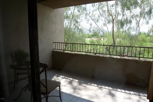 $5,550 | 3131 East Legacy Drive, Unit 2038, Phoenix, AZ 85042