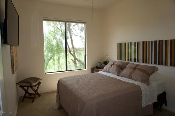 $5,550 | 3131 East Legacy Drive, Unit 2038, Phoenix, AZ 85042