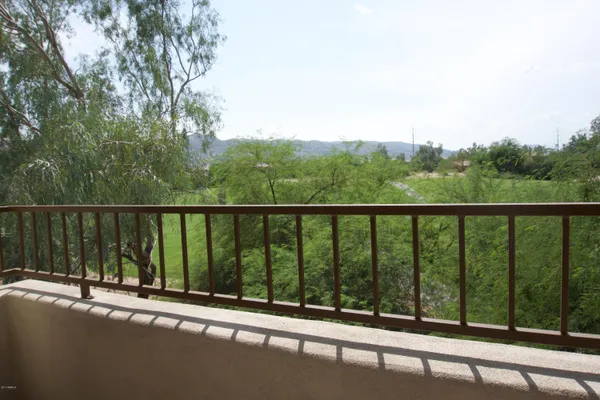 $5,550 | 3131 East Legacy Drive, Unit 2038, Phoenix, AZ 85042