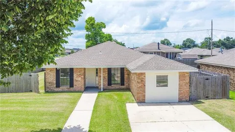 $175,000 | 2701 Cambridge Drive, Laplace, LA 70068