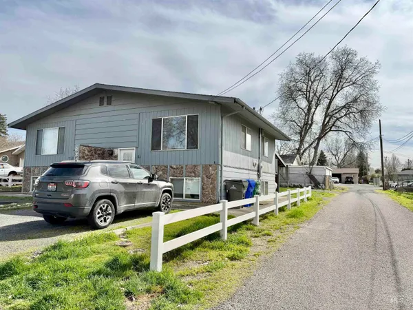 $515,000 | 630 Preston Avenue, Lewiston, ID 83501