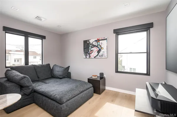 $1,299,000 | 3000 Holiday Park Drive, Merrick, NY 11566