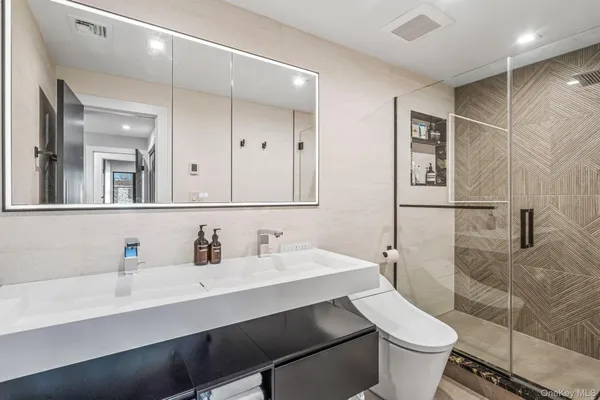 $1,299,000 | 3000 Holiday Park Drive, Merrick, NY 11566