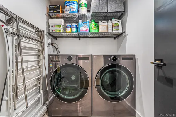 $1,299,000 | 3000 Holiday Park Drive, Merrick, NY 11566