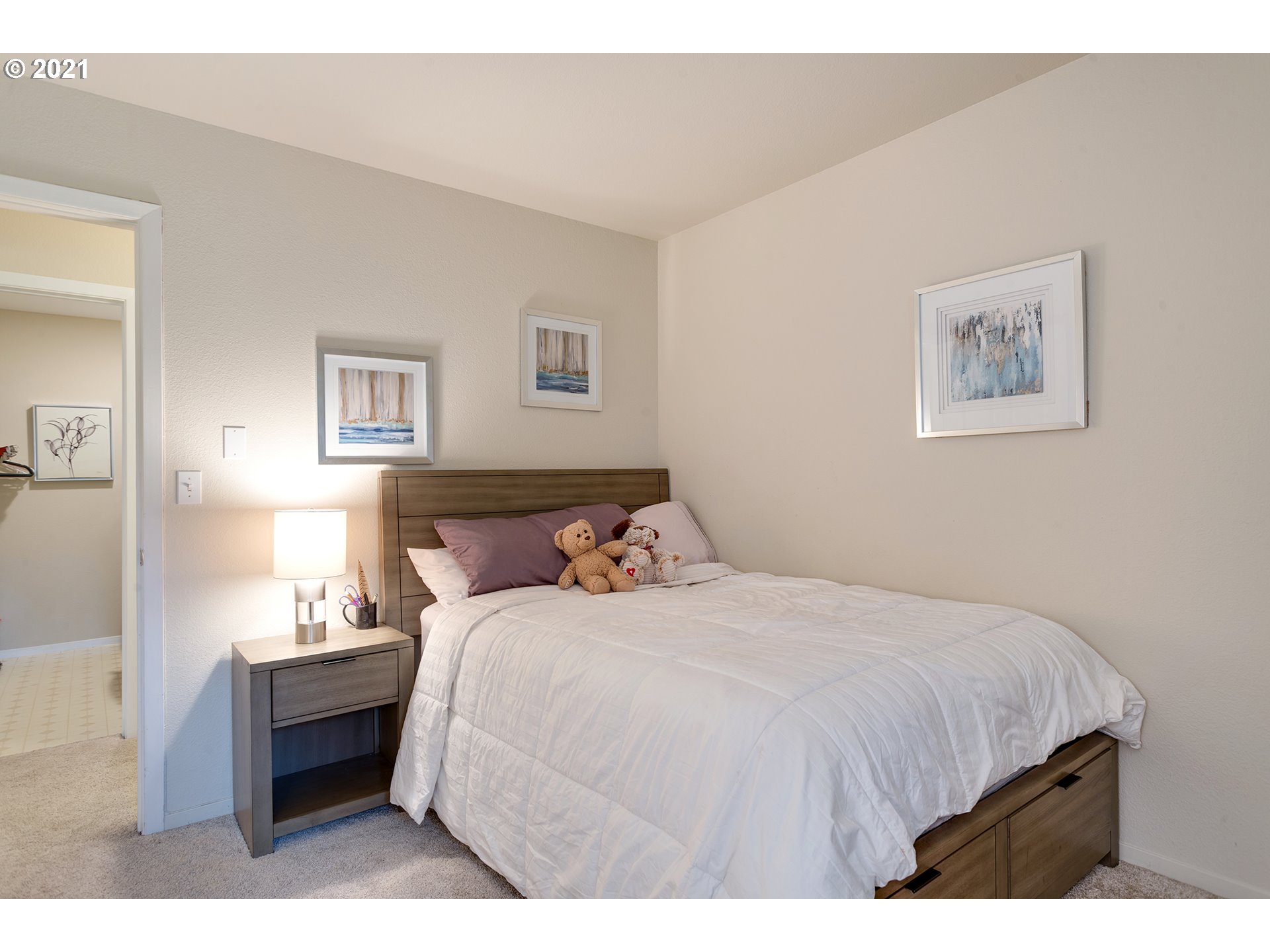 5225 Jean Road, Unit 510 Lake Oswego, OR 97035 - Photo 15 of 30 Gallery Image 15