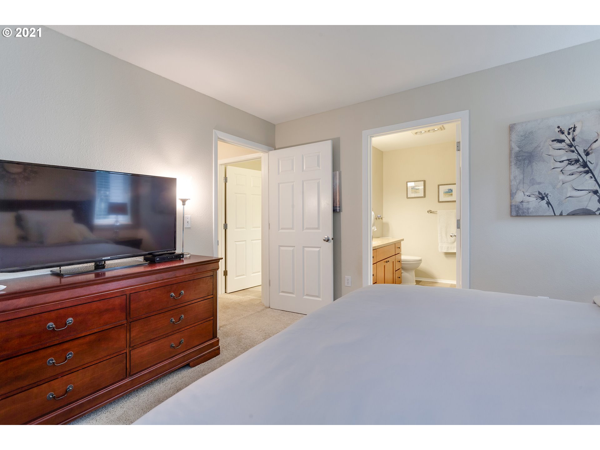 5225 Jean Road, Unit 510 Lake Oswego, OR 97035 - Photo 19 of 30 Gallery Image 19