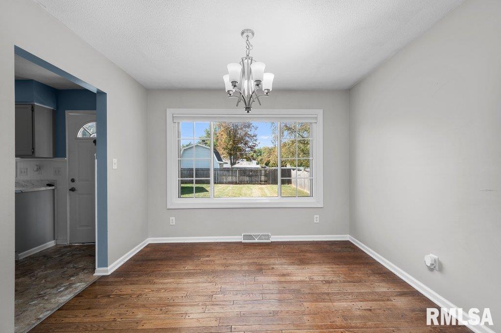 612 12th Avenue Hampton, IL 61256 - Photo 16 of 43