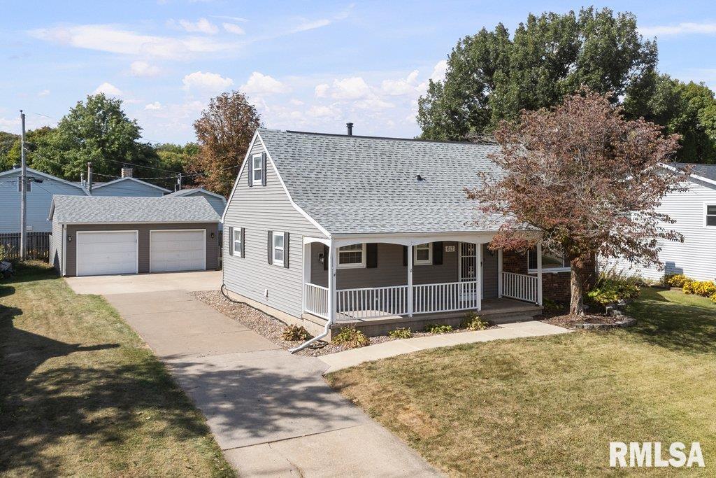 612 12th Avenue Hampton, IL 61256 - Photo 2 of 43