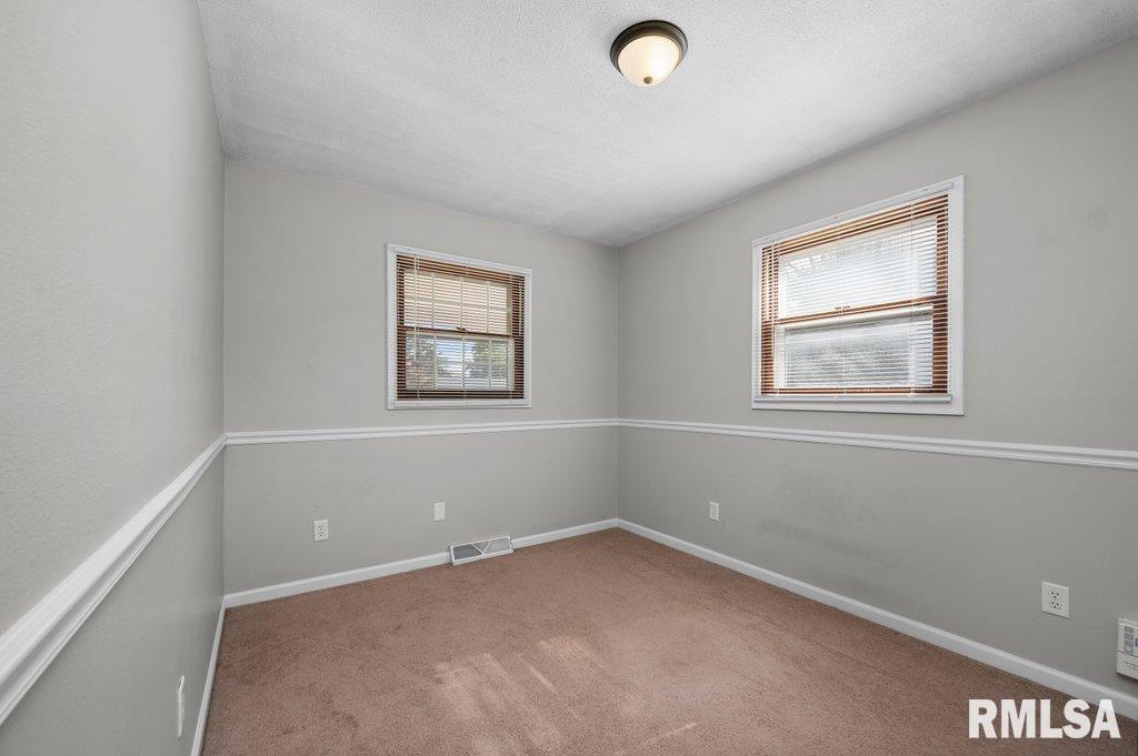 612 12th Avenue Hampton, IL 61256 - Photo 23 of 43