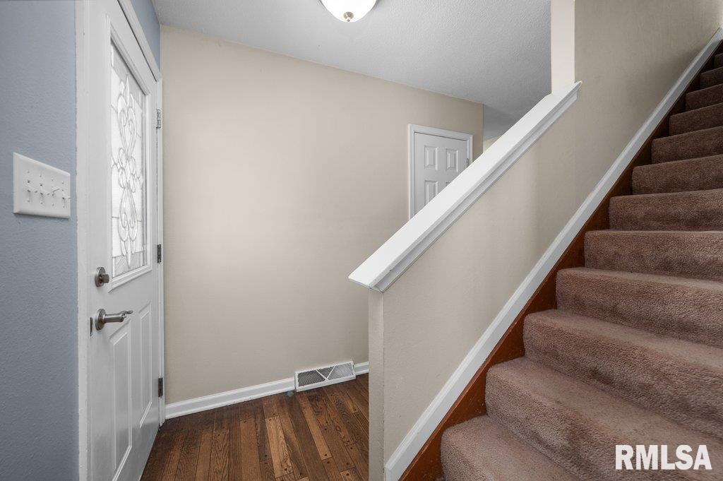 612 12th Avenue Hampton, IL 61256 - Photo 28 of 43